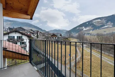 Image de Appartement \"Talferblick\" avec vue sur les montagnes, terrasse privée et Wi-Fi