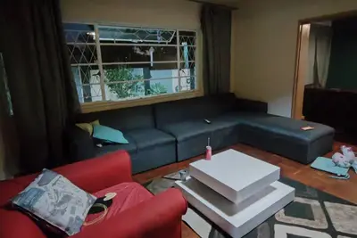 Image de Une approche mère-fils-fille face à la vie moderne