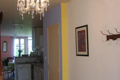 Image de Appartement T3 centre  historique, en bordure de rivière.