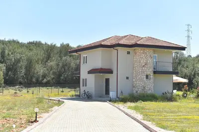 Image de 3 bedroom villa with private pool in an oasis