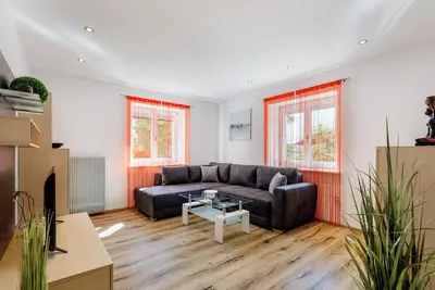 Image de Apartment Viktoria with private garden to celebrate with family and friends