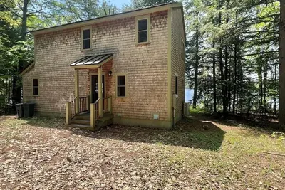 Image de Waterfront On Highland Lake