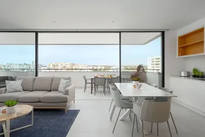 Image de ReiRica Luxury 2 bedrooms Near Beach and Old Town