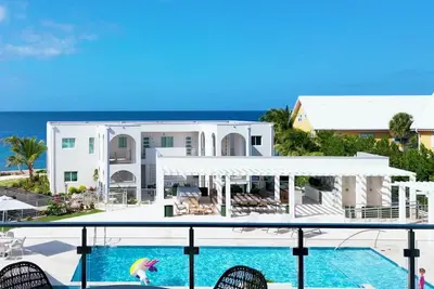 Image de Sunset Point- Caribbean Elegance Redefined