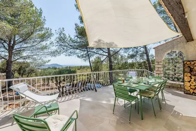 Image de Belle maison - Piscine, vue mer, grand jardin, calme_wifi, clim. - Plage 10 mn