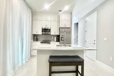 Image de Charming 2-bedroom townhome in peaceful Niceville - room for boat and Rv parking