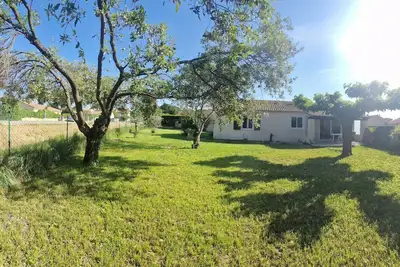 Image de A 10 minutes d 'Avignon! Maison Ă la campagne dans un havre de paix. .