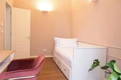 Beautiful finely furnished apartment in the heart of the city of Catania