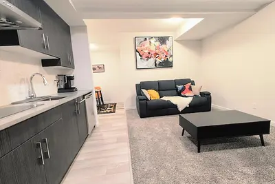 Image de Luxury and Modern 2 bedroom suite