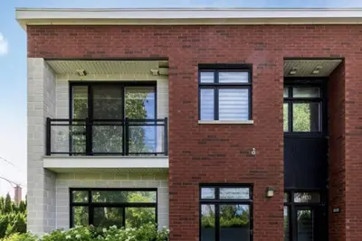 Image de Luxury 3Br House! Indoor Parking! 10 min to Dt!