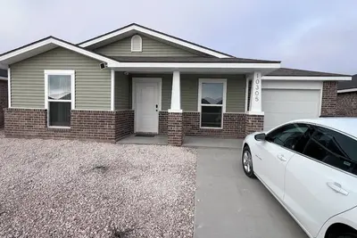 Image de Charming 3-bedroom brand new house in serene neighborhood of Odessa