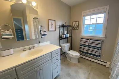 Image de Convenient Mid Island House Nantucket-5 Bedrooms