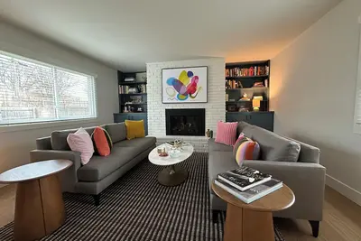 Image de Contemporary Milwaukee 2br Home with All Comforts and Prime Location