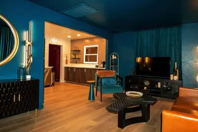 Image de Escape the Everyday and Delight your Senses, Full 2 Bedroom House