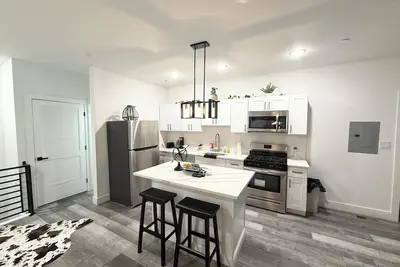 Image de Spacious 3-bedroom apartment with WiFi, Ac in terrific Philadelphia