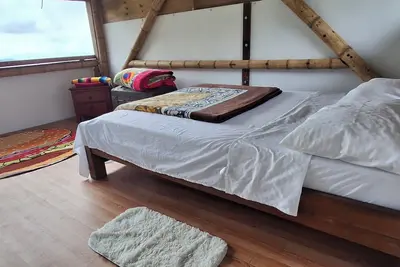 Image de Private cottage in the countryside for couples, ideal for fresh air and relaxation.