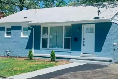 Image de Charming 2-bedroom house with WiFi, Ac in fabulous District Heights