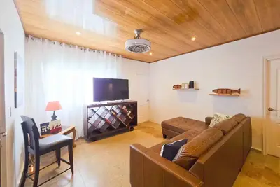 Image de Margaritaville Charm Suburban Retreat in Panama