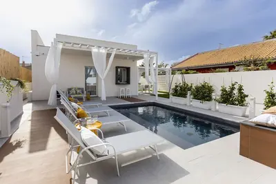 Image de Villa à Santa Maria Del Focallo avec 2 chambres à coucher, 4 couchages