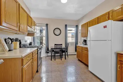 Image de 3 Bed 1 Bath Near Mit