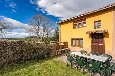 Image de Maison rurale « Nueva » avec vue montagne, terrasse privée et Wi-Fi