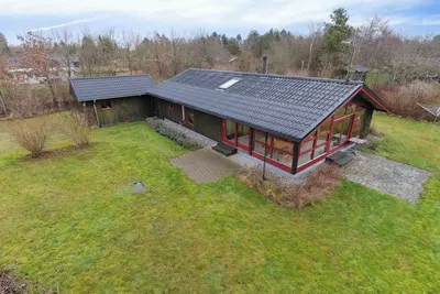 Image de Cozy summer house in Trend