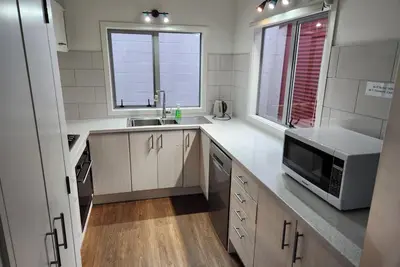 Image de An Amazing Inner City 4-Bedroom House with Two Carparks in Wellington