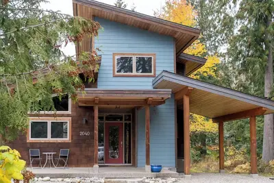 Image de Charming 3 Bed, 2. 5 Bath Timberframe Home