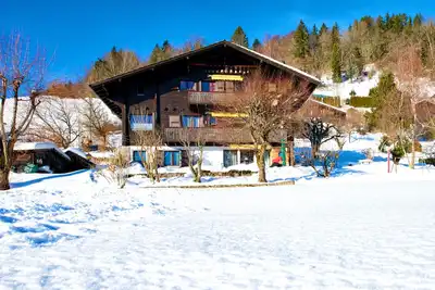Image de Chalet Familial Spacieux près de Villars
