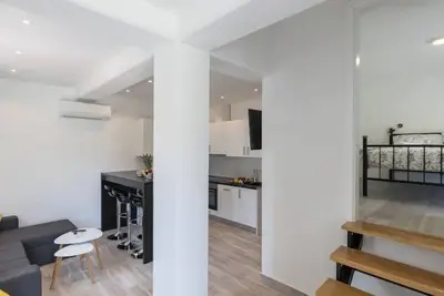 Image de Apartments Siblings- Superior Two Bedroom Apartment with Terrace and Garden View