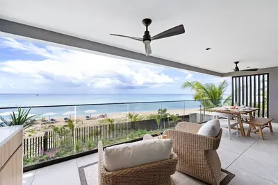 Chic New Luxury Beachfront Condo - Allure 204
