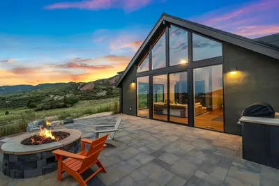 Image de Red Rocks Hideaway - located @ entrance 1 - w Hot Tub