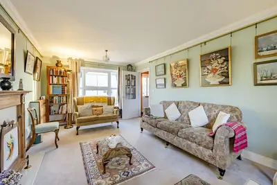Image de Geoff's Place - Trois Chambres Maison, Couchages 5