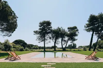 Image de Villa du Golf - Terrain de tennis