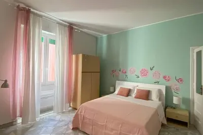 Image de Superior apt next to Colosseum - 3 bedroom A/C Wi fi