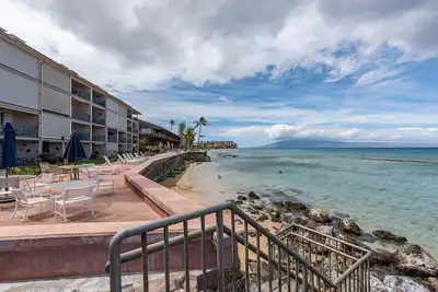 Image de 2 Oceanfront Units in Makani, Total of 16 guests. Perfect for big groups!