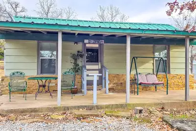 Nonie's Rustic Retreat I Cabin in Longtown