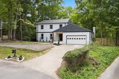 Image de Newly Renovated Luxury 4-bedroom house in lovely Charlotte with WiFi and Ac