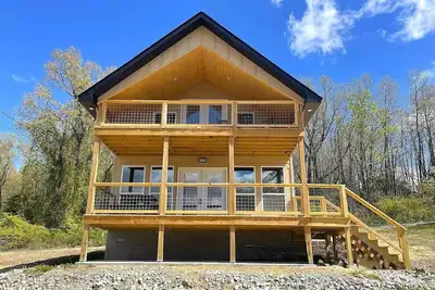 Image de Family/Pet Friendly, Peaceful Cabin, Lakeview, Deck with Norfork Lake views\n\n \n