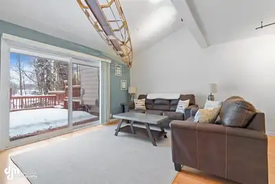 Image de Luxury Lakefront Retreat w/ Game Room!