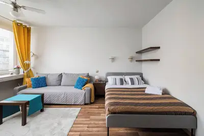 Image de Stay with Friends in Warsaw Apartment