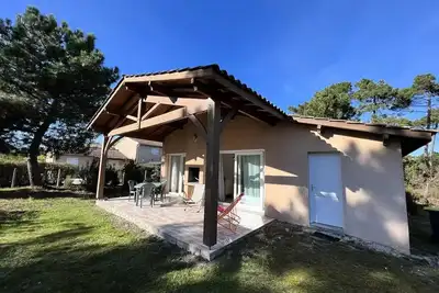 Image de Réf 110 - Jolie maison proche du marché de Montalivet et de ses plages