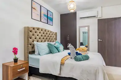 Image de Home away from Home.