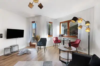 Image de Appartement \"Boutique\" avec vue sur les montagnes, terrasse privée et Wi-Fi