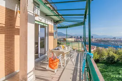 Bright Apartment Private Parking Naples, Napoli, Italy