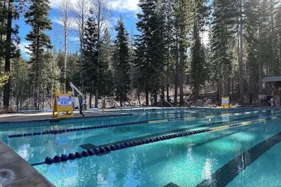 Image de Northstar-1. 0m walk or free shuttle to the Village. Pets ok for 30+day rentals.