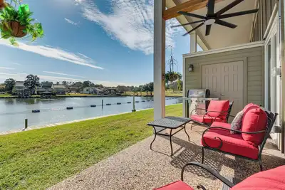 Image de Fish & Boat on Lake Conroe: Waterfront Retreat!