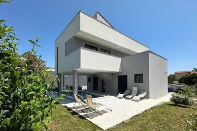 Image de Charming 3-bedroom villa with WiFi, Ac in pleasant Banjole