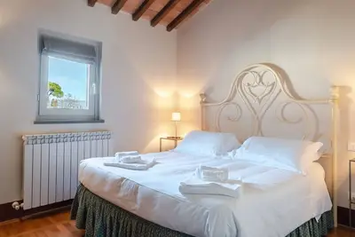 Image de Appartement 'Frantoio 3 Classic' avec piscine partagée, Wi-Fi et climatisation