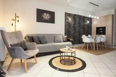 Image de Elegant Spacious 2Bd Apt with Balcony in Petralona